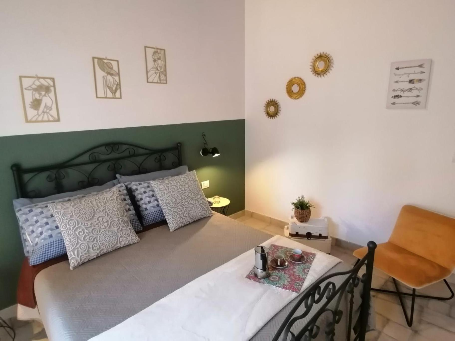 Il Vicoletto Sul Castello Naples